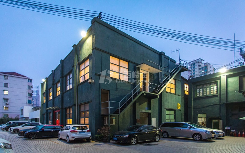 周家桥创意产业之门-长宁办公室出租