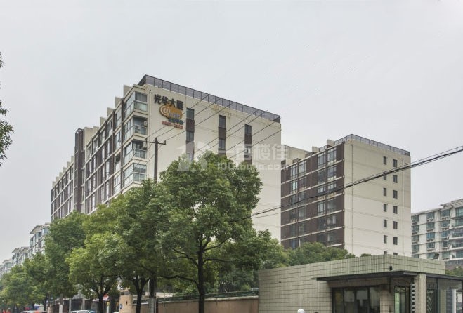 光华大厦-长宁办公室出租