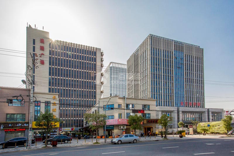 逸隆广场-宝山办公室出租