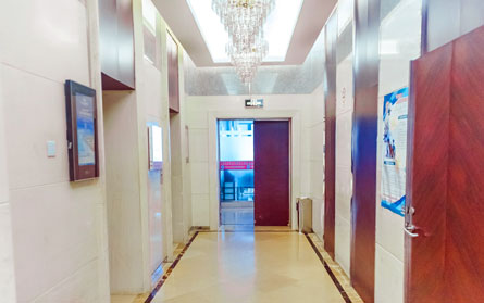 中瑞商务大厦电梯