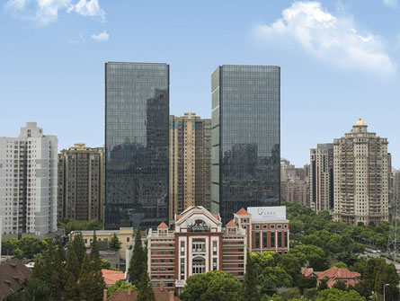 东银中心外立面