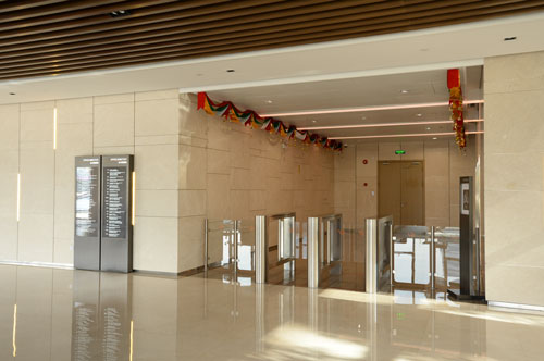 虹桥国际商务广场大堂