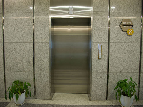 虹桥国际科技广场