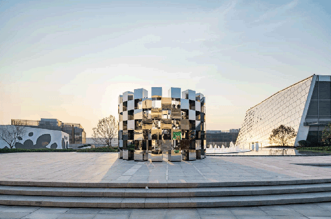 龙湖虹桥天街外立面