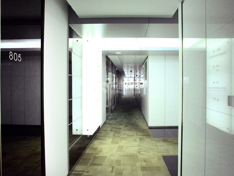 中一国际商务大厦