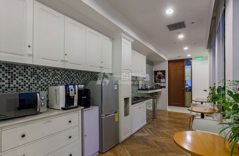 Bund 270 (启麟商务中心）