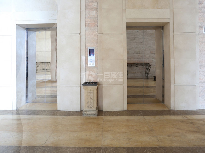 耀光中环国际大厦电梯