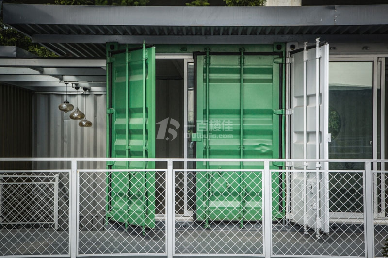 漫居998集装箱创意园公共区域