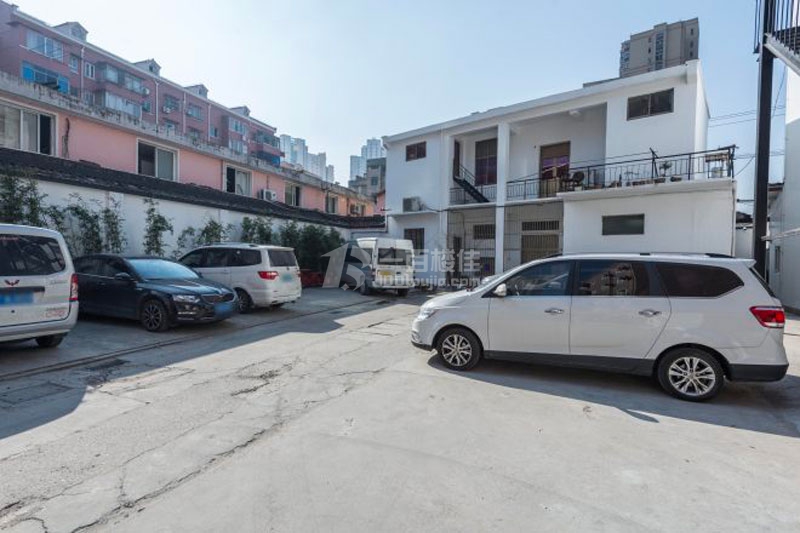 格林德必易园周边环境