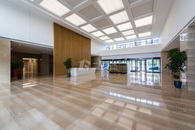 九星虹桥商务中心大堂