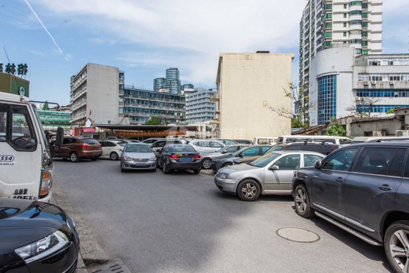 湘江大厦周边环境