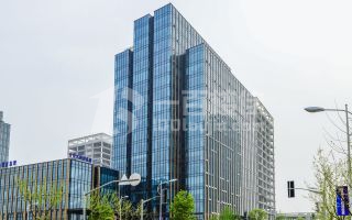 商业地产库存承压全国写字楼空置率近两成