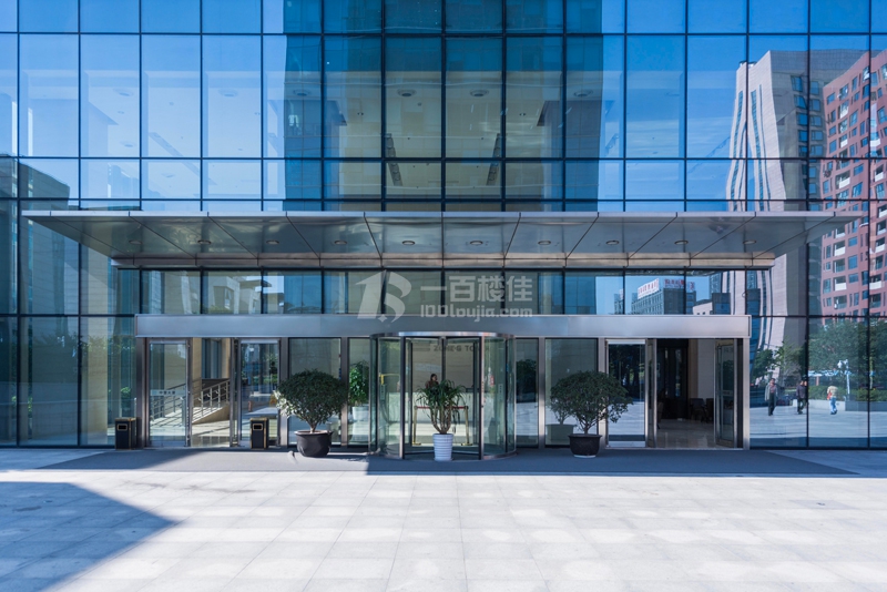 距离 11号线南翔1092米