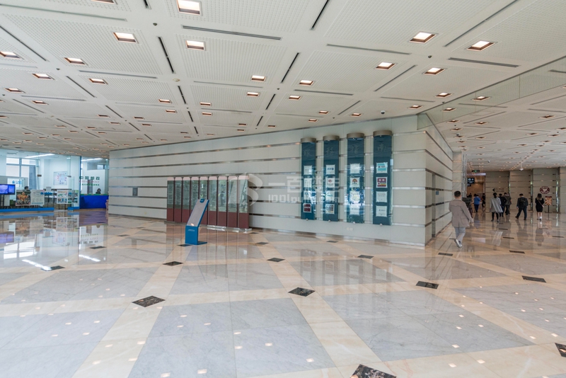 上海国际贸易中心