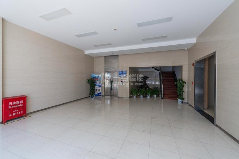 虹桥都市工业大厦