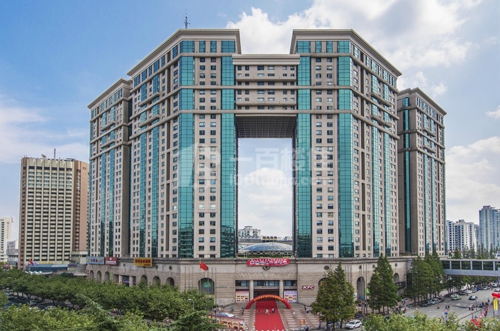 漕河泾写字楼出租- 光大会展中心