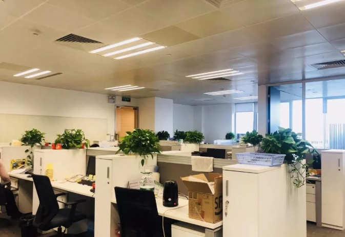 春暖花开，相约来SOHO中山广场看你的新办公室吧！