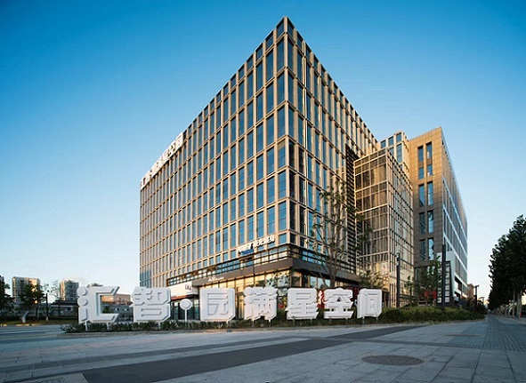 5万方-新静安.创新办公街区-汇智.园满星空间 