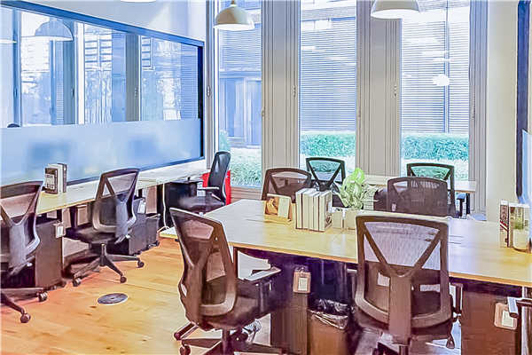 SOHO中山广场联合办公,上海长宁联合办公,虹桥路共享办公