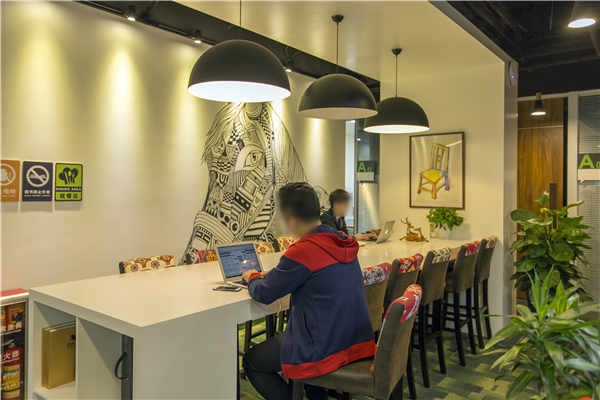 嘉汇国际广场商务中心,上海徐汇商务中心,万体馆服务式办公室